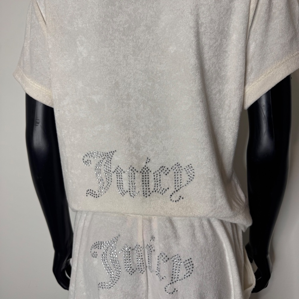 Juicy Couture tracksuit for home, includes shorts and a zip-up jacket, brand new - Picture 6 of 7